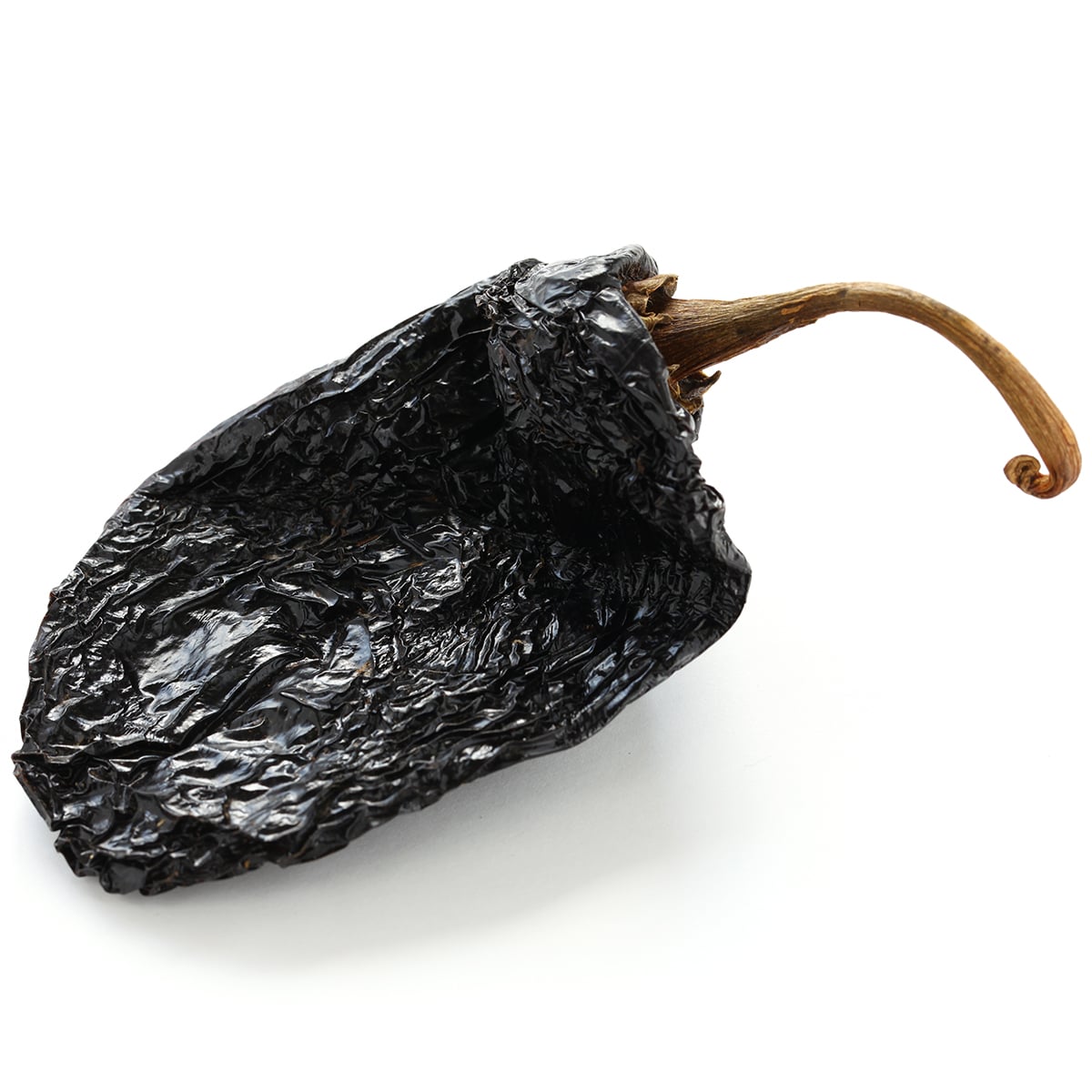 chile mulato dried from a poblano that has been ripened longer and dried darker